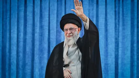 Fondul de 95 de miliarde de dolari aflat la dispoziția regimului din Iran. Ce se întâmplă cu banii după moartea ayatollahului Khamenei