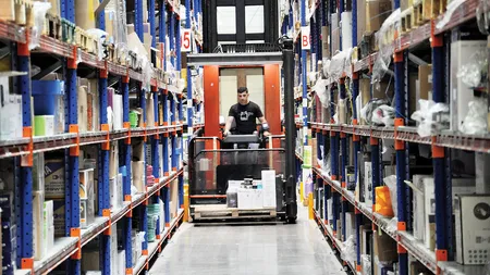 Estimările managerilor: Preţurile vor crește accentuat până în luna mai. INS: Consumul s-a prăbuşit dramatic