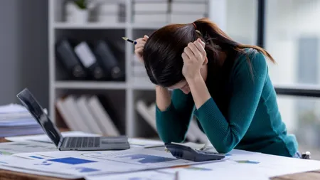 Sondaj eJobs: 1 din 2 angajaţi crede că o singură sursă de venit nu mai este suficientă pentru un trai decent