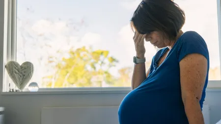 O companie, obligată să plătească despăgubiri de 22,5 milioane de dolari unei angajate gravide. Firma îi interzisese femeii să lucreze de acasă