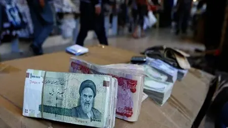 Salariul minim în Iran, majorat cu 60%, după proteste violente. Inflaţia este imensă: 1,35 milioane de riali pentru 1 USD