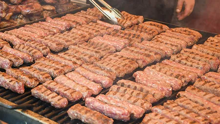 Rețetă de mici de post suculenți. Se pot face la grătar, în tigaie sau la cuptor