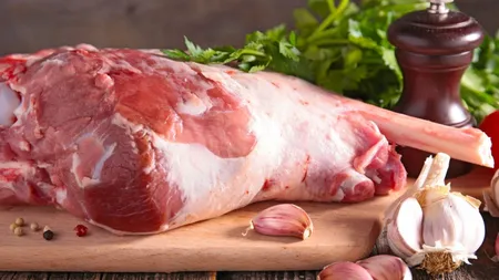 Ce prețuri au pulpa de miel și drobul în marile lanțuri de magazine. ”Câți români își vor permite?”