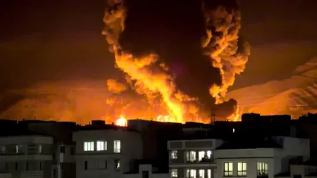 Teheranul, cuprins de aer toxic! Cu ce se confruntă locuitorii după bombardarea depozitelor de petrol