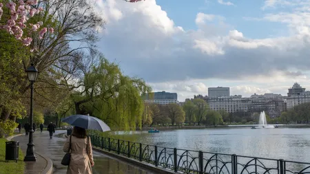 Vreme capricioasă în Bucureşti: Răcire treptată în Săptămâna Mare şi soare de Paşte