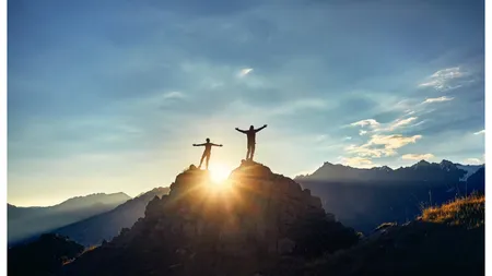 Horoscop 26 aprilie 2026. Tranzitul planetar care îţi poate rescrie lumea în următorii 7 ani