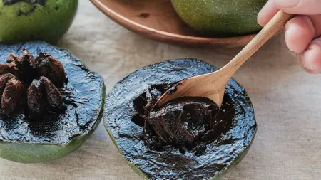 Fructul cu gust de budincă de ciocolată. Black Sapote a devenit viral pe rețelele sociale