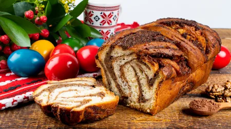 Metoda prin care poți obține un cozonac perfect pentru masa de Paște. Secretul unui miez pufos și aromat