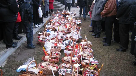 Paștele Blajinilor 2026: Ce se dă de pomană pentru sufletele celor adormiți și ce obiceiuri trebuie respectate