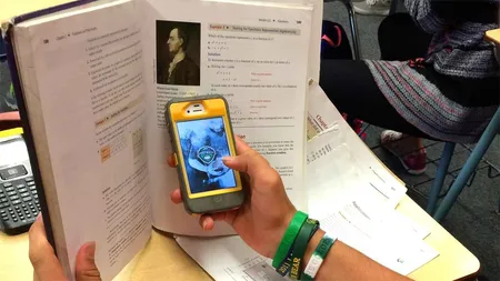 Elevii nu mai au voie cu telefoane la ore. Senatul a adoptat legea care permite profesorilor să le interzică în școli