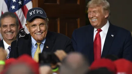 Fostul primar al New Yorkului, Rudy Giuliani, a fost spitalizat în stare critică
