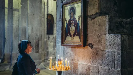 Calendar ortodox 19 mai 2026. Sfântul care tămăduieşte bolile cu izvoare termale. Rugăciunea de marţi alungă bolile