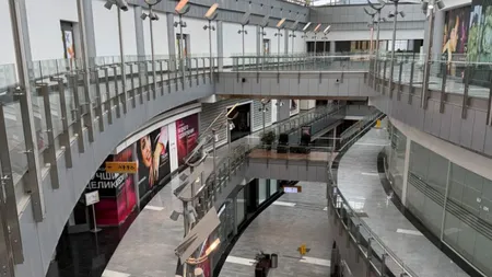 Criza economică prăbușește Rusia. Centre comerciale aproape închise și din ce în ce mai puțini clienți