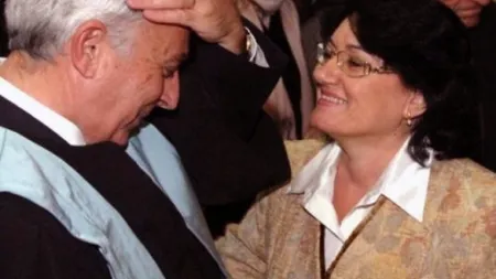 Detalii mai puțin știute despre Elena, soția lui Mugur Isărescu: „Ne-am despărțit, ne-am regăsit și am rămas împreună”. Gestul pe care îl face zilnic pentru ea