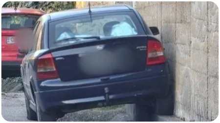 Parcarea impresionantă făcută de un șofer din Cluj! Internauții au rămas surprinși: 