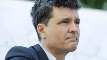 Nicușor Dan, obligat de criza guvernamentală să facă naveta România-Polonia. Cu cine se întâlnește sâmbătă