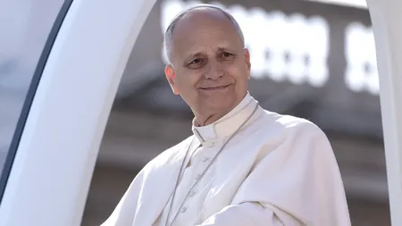 O femeie laică preia o funcție echivalentă cu cea de ministru la Vatican. Decizia istorică luată de Papa Leon al XIV-lea