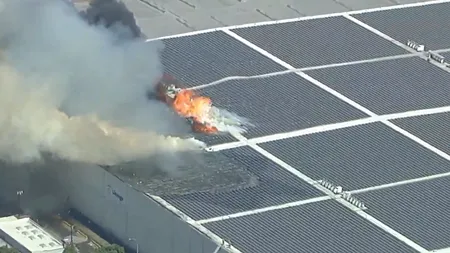 Incendiu imens, a fost declarată stare de urgenţă în California. Focul ar putea arde mocnit multe zile VIDEO