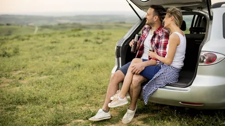 Ghid pentru turiști: când merită să închiriezi o mașină în Bucovina. Mănăstirile Voroneț, Humor, Sucevița, Moldovița sau Putna pot fi vizitate într-o singură zi