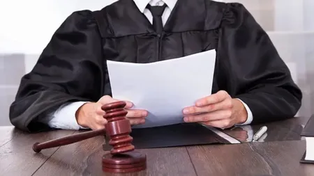 Un bărbat a primit 6 luni de închisoare după ce a cerut împușcarea magistraților: „Aplicați procedura de la 1907, trageți fără somație în îmbuibați, întâi trageți și apoi vedem ce vor”