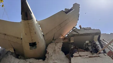 Avion prăbuşit, toate persoanele de la bord au murit după impactul cu solul