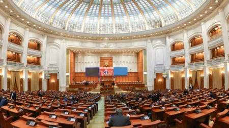 Parlamentul, convocat în sesiune extraordinară. Ce proiecte urgente vor fi adoptate până la finalul lunii