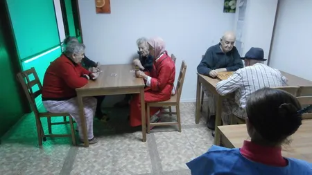 Cum ajunge un pensionar într-un azil de stat. Capitala are doar 522 de locuri publice pentru peste 460.000 de pensionari