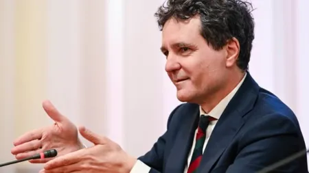 Nicușor Dan, mulțumit că funcționăm în continuare în ”logica pro-occidentală”. ”Cum ar fi ca România, din senin aşa, să aibă un guvern în care o parte din miniştri să se opună pachetului de sancţiuni pentru Rusia”