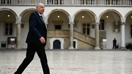 Preşedintele Ungariei şi-a semnat, practic, demisia. A promulgat amendamentul care îi scurtează mandatul