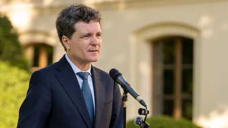 Nicușor Dan a fost întrebat dacă vom avea un nou premier până în septembrie. Cum a răspuns: „Eu cred că românii așteaptă”