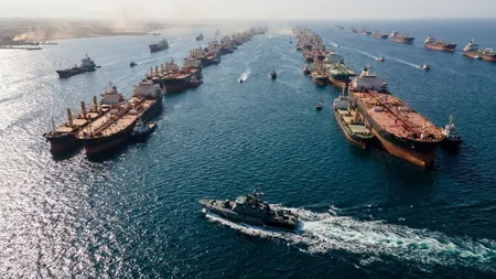 Bonus uriaș pentru marinarii care traversează Strâmtoarea Ormuz. Unele companii oferă echivalentul a șase salarii pentru o singură cursă