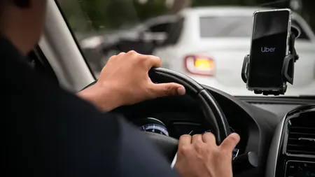 Ce se întâmplă dacă şoferii Uber refuză patru pasageri. Ce drepturi au clienții și ce recomandă ANPC