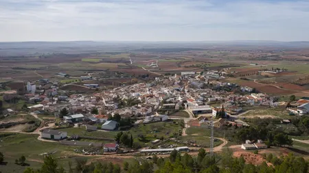 Un sat din Spania dorește să atrgă noi locuitori și antreprenori. O casă costă doar 18.000 de euro