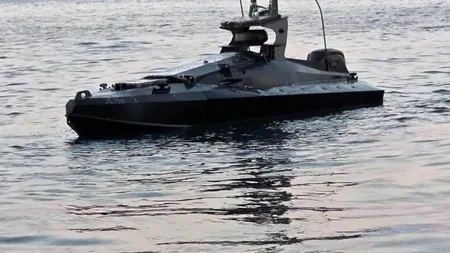 O dronă marină cu încărcătură explozibilă a fost distrusă de un F-16 românesc în apropierea platformei Neptun Deep. Radu Miruță: „Am primit confirmarea oficială că nu este de proveniență ucraineană”