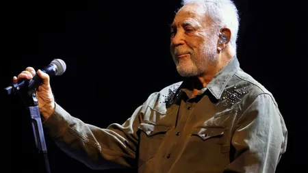 Șoc la ”Vocea” Marii Britanii. Legendarul Tom Jones, dat afară din juriu după 14 ani! ”Vor să 'împrospăteze', nu ar mai exista un scaun pentru mine”