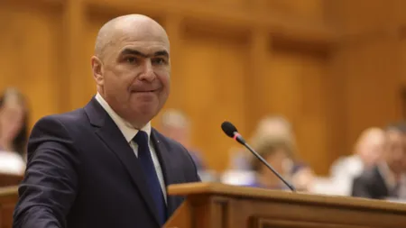 Ilie Bolojan atacă PSD înainte de votarea Guvernului Siegfried Mureșan: „Lupta în România este între schimbare și stagnare, între forțele modernizării, și cele ale regresului”