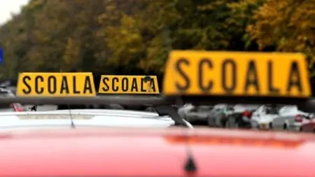 Elev al școlii de șoferi, prins beat la volan în timpul orei de pregătire practică. Instructorul auto a primit amendă și a rămas fără permis
