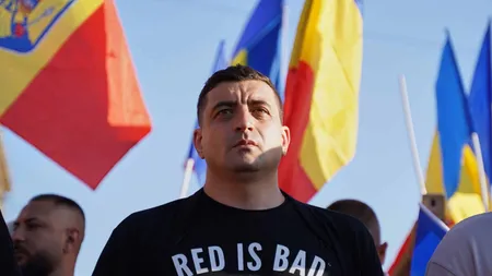 AUR propune amenzi de până la 10.000 de lei pentru oficialii care refuză să sărute drapelul de Ziua Drapelului. UDMR se împotrivește: „În comunism, partidul-stat stabilea cum să sărbătorim, la ce să ne uităm și când să aplaudăm”