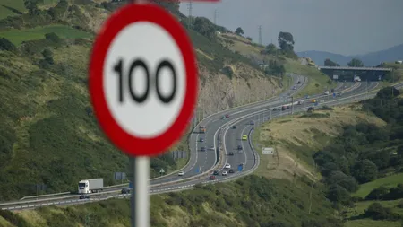 Limită de 100 km/h pe toate autostrăzile din Europa. Propunerea care stârnește controverse nu este un proiect al UE