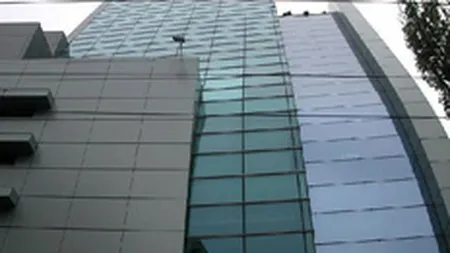 Investitiile in imobile de birouri si supermarketuri ar putea fi riscante