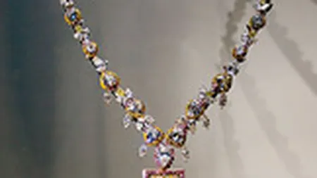 Diamantele rare sau aventura discreta a colectionarilor