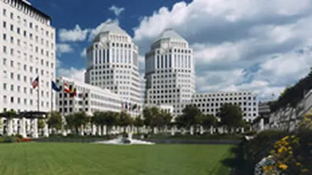 Procter & Gamble se restructureaza in trei divizii globale