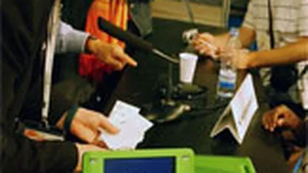 Intel se alatura initiativei \calculatorul de 100$\, dupa ce a criticat proiectul