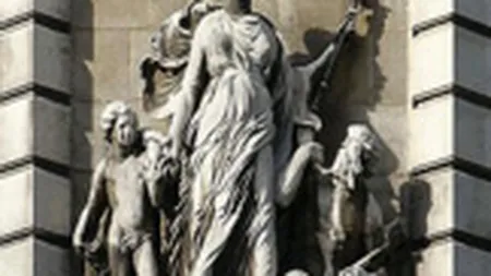 Lloyds TSB vinde divizia de asigurari pentru 977 mil. lire sterline