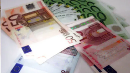 Euro se mentine in jurul valorii de 3,17 lei