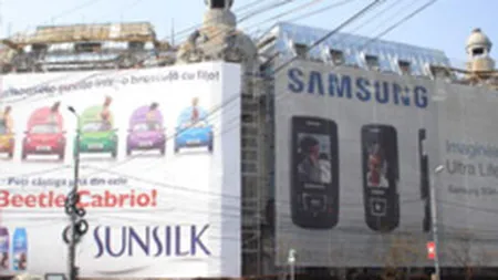 Universitatea Bucuresti a obtinut 179.000 euro din reclama de pe cladire