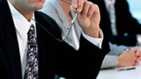 Lacune in HR-ul bancar: Angajatii ignora clientul, managerii ii ignora pe angajati