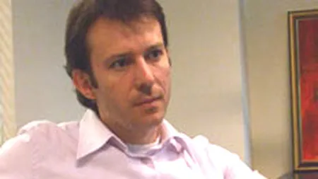 Leul ar putea atinge nivelul de 4 lei/euro, la finele lui 2008