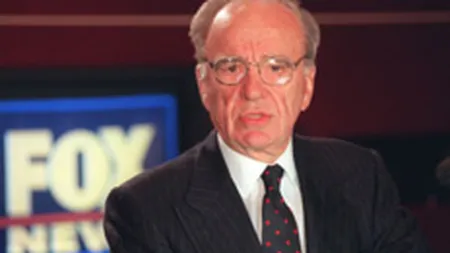 Patronul Murdoch se implica editorial la The Sun, dar nu si la The Times