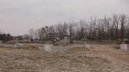 Tender SA vrea sa cumpere 11 terenuri si imobile in valoare de 3,16 mil. euro